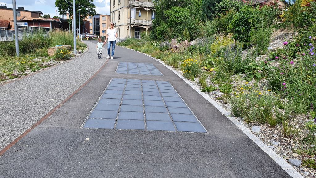 Solar cycle lane PLATIO solar pavement