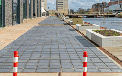 Europe’s new solar footpath from recycled plastic waste that generates electricity